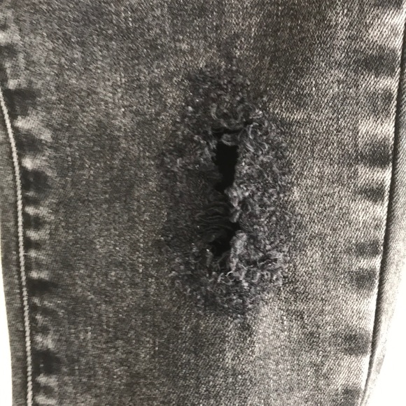 NWOT ASOS Ripped Skinny Jeans - Picture 5 of 7